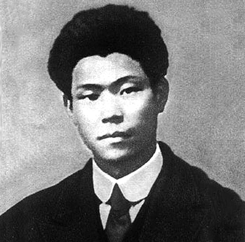 如同对待杨开智一样,李一纯又将自己的三妹李崇善介绍给了李立三,而