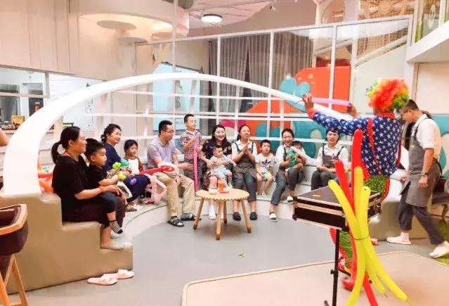 宝贝经济撬动购物中心这些亲子餐厅很火热