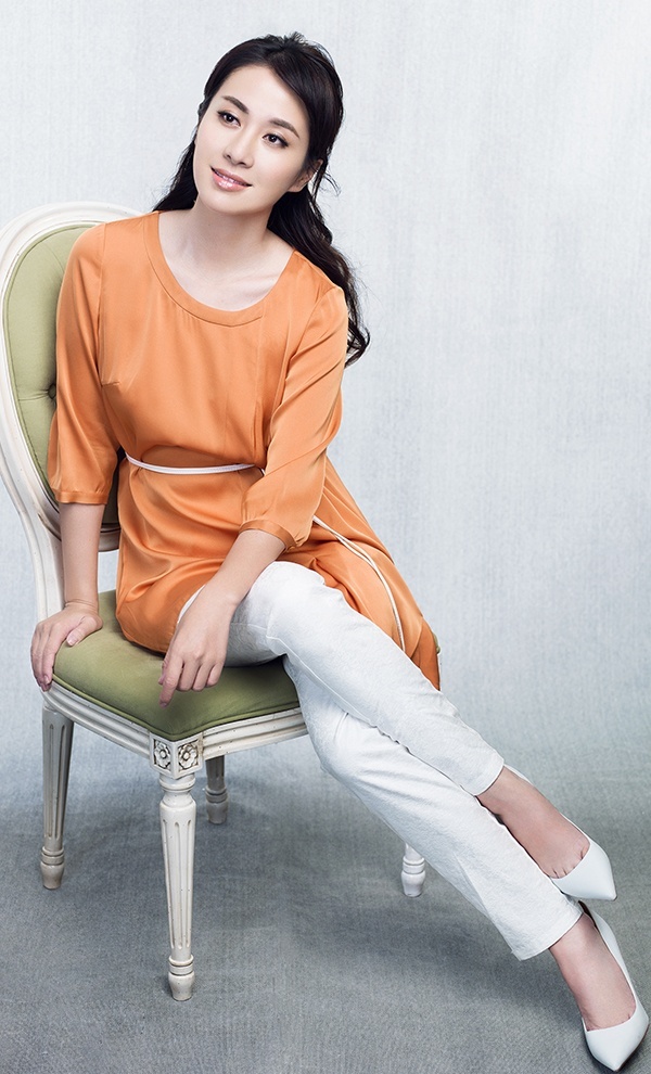 文静优雅的古典美女——叶璇