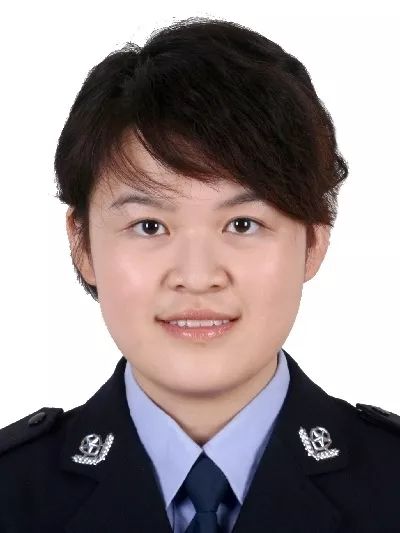 这是一封徒弟写给师傅的信,记载着老吴与小宋的社区警事,使命传承!