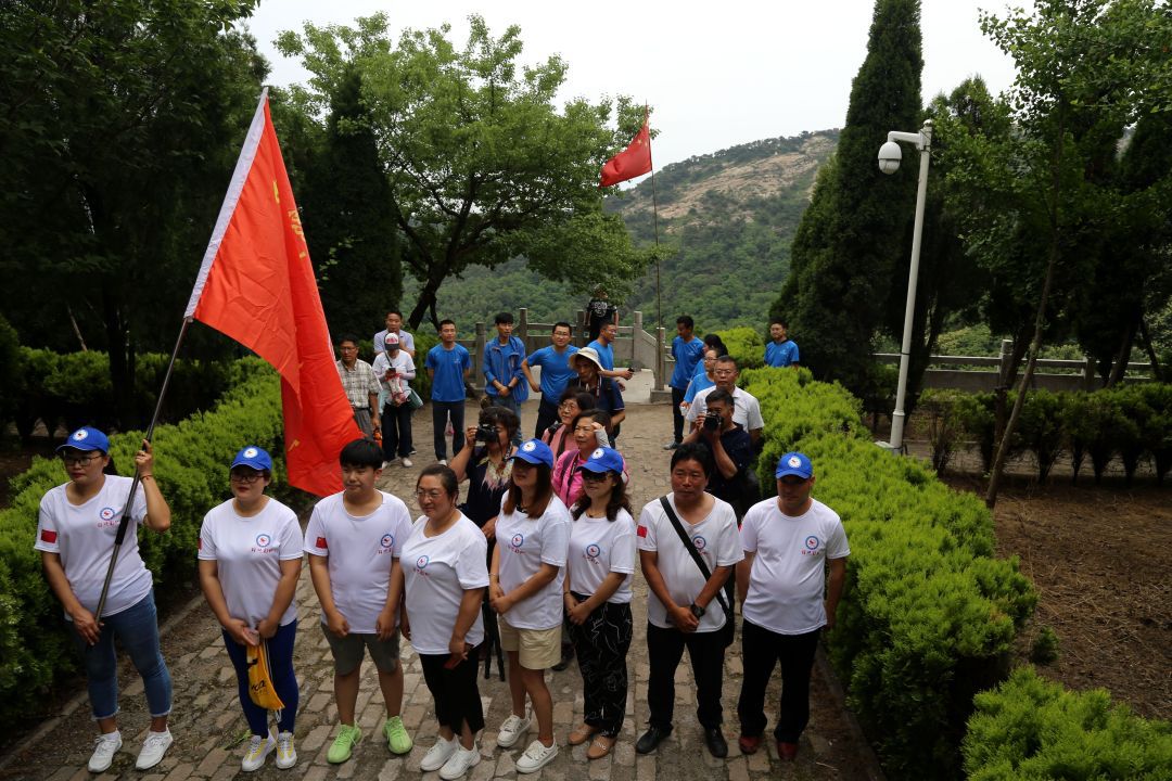 祝贺旅游中国摄影网日照驻龙山风景区摄影采风基地挂牌