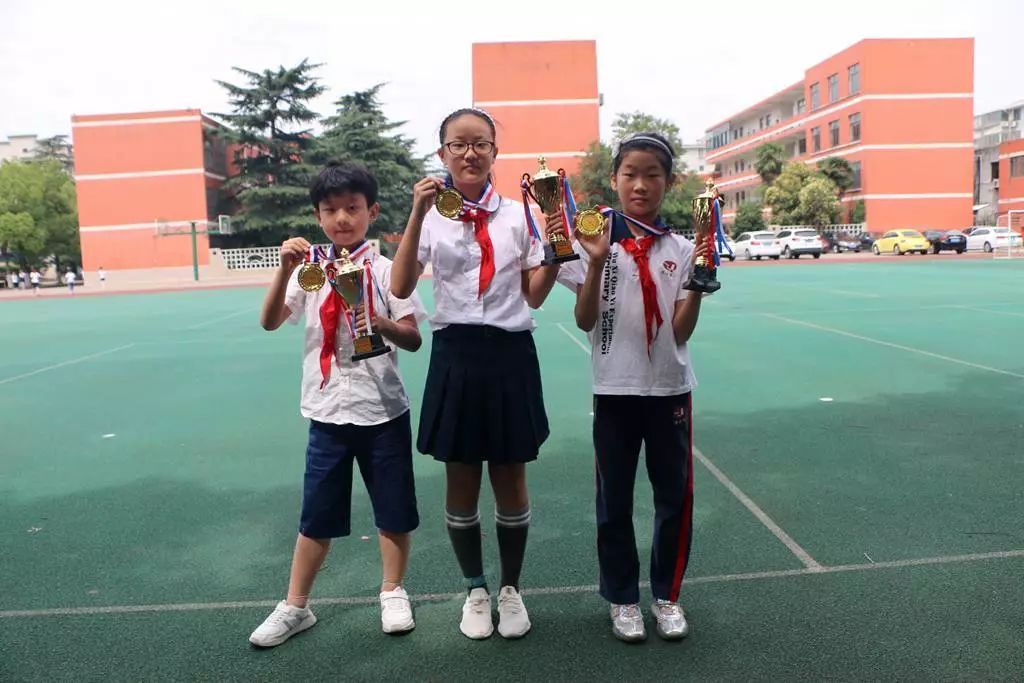 【梁溪微教育】侨谊实验小学:校园第二届社团达人评选颁奖啦!