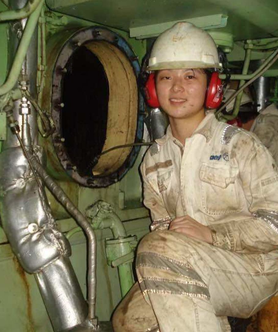 巾帼不让须眉—中国航海事业中的那些女性_孔庆芬