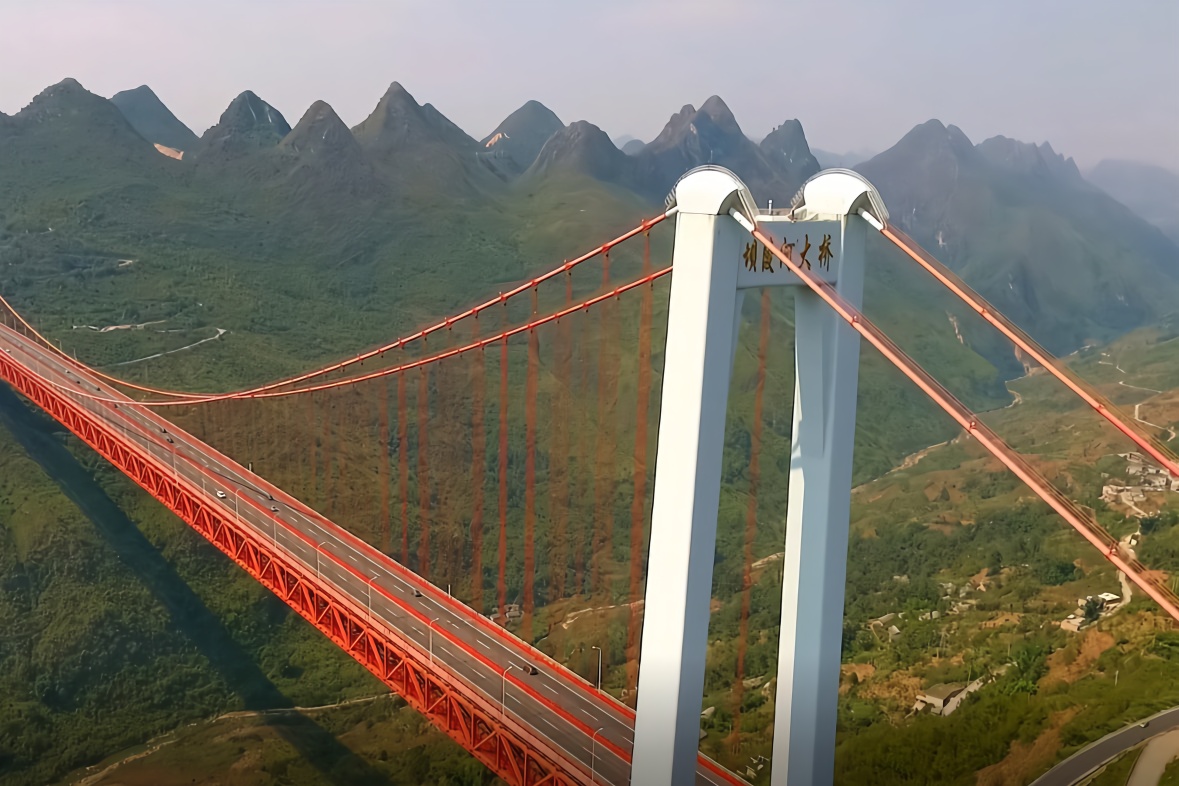 贵州有一座桥曾是国内第一世界第六的悬索桥十分震撼
