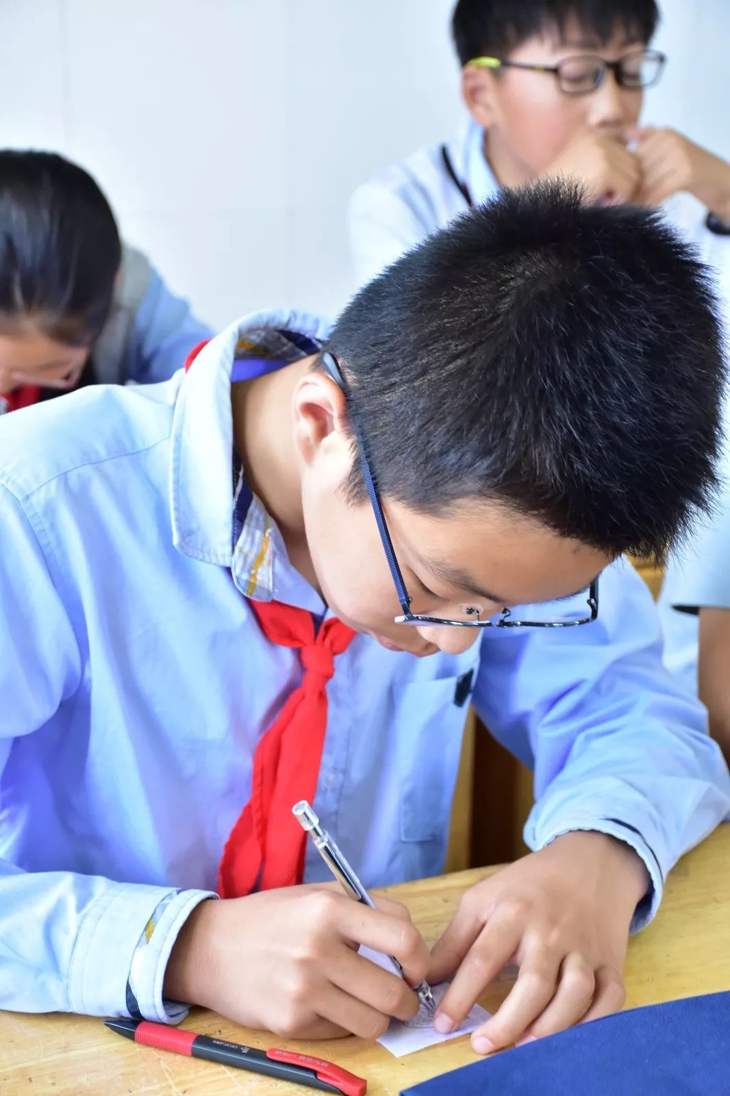 南通教育父亲节南通市文亮小学举办父亲节毕业活动