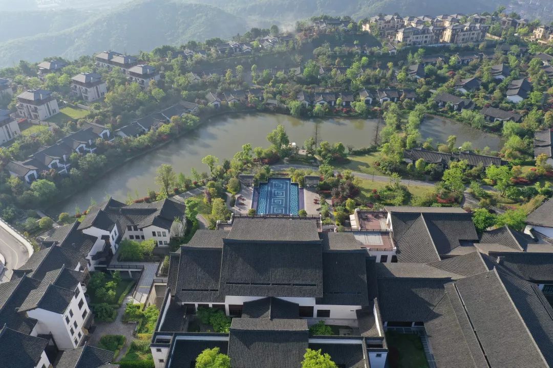天域开元避开游人扎堆在酒店里就能私享杭州的山水美景