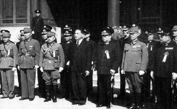 他是中统军统的最大敌人最终被戴笠借刀铲除死法太特殊