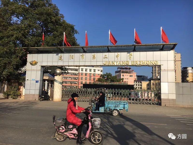 赴美寻找女儿章莹颖哪怕只能找到身体的一部分
