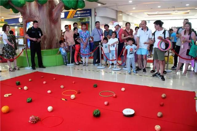 爱在父亲节亲子跳蚤市场蔬果大作战疯狂套圈圈嗨起