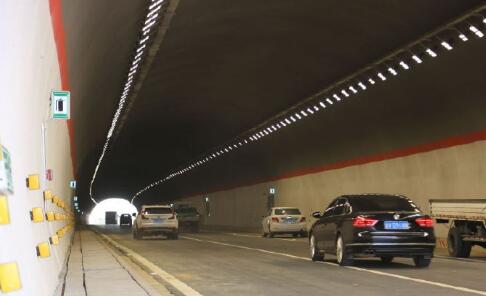 双隧道102省道顺利通车成为青州市新南环