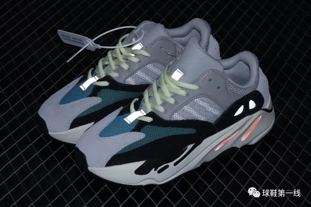 虎扑特供 adidas calabasas yeezy boost 700 runner b75571 侃爷椰子