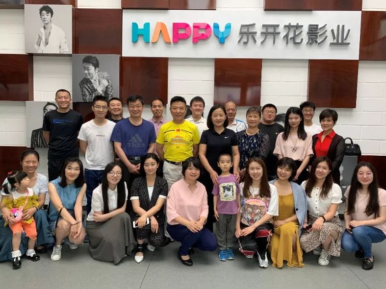 在超凡的体验中坚定文化自信