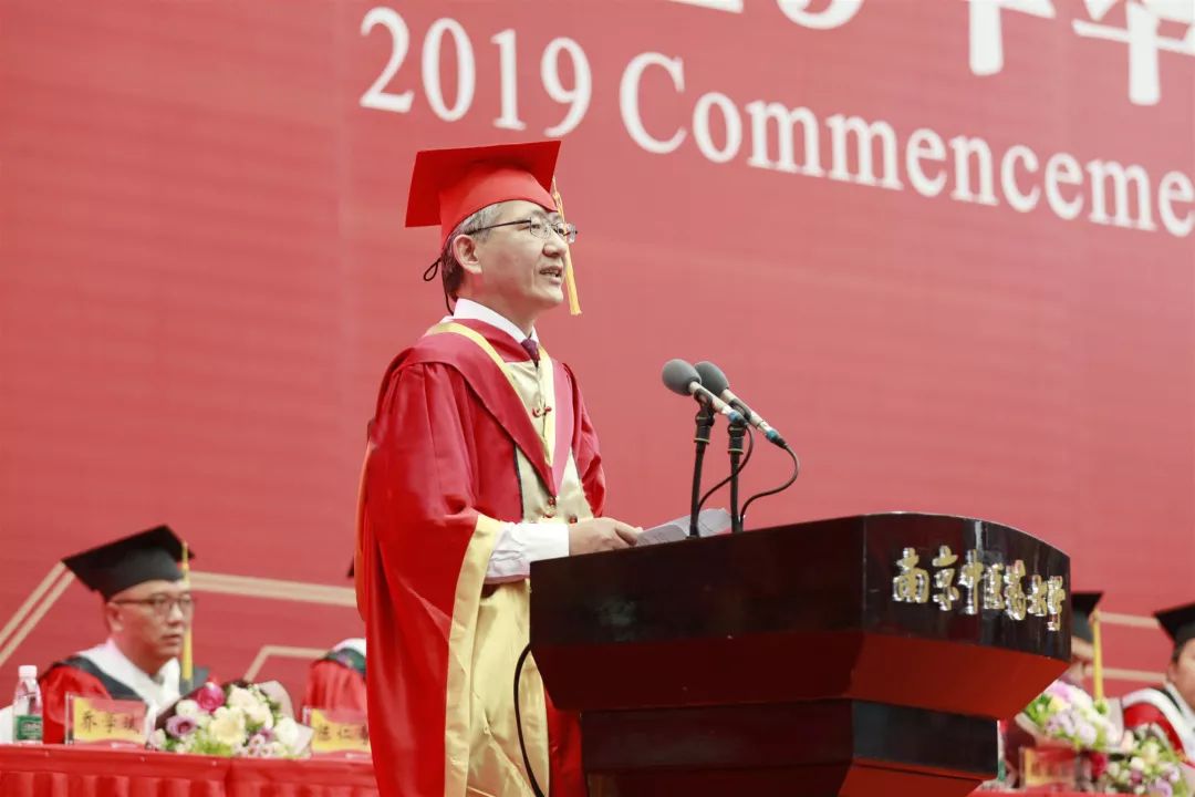 刷屏回味3364名毕业杏仁儿的高光时刻