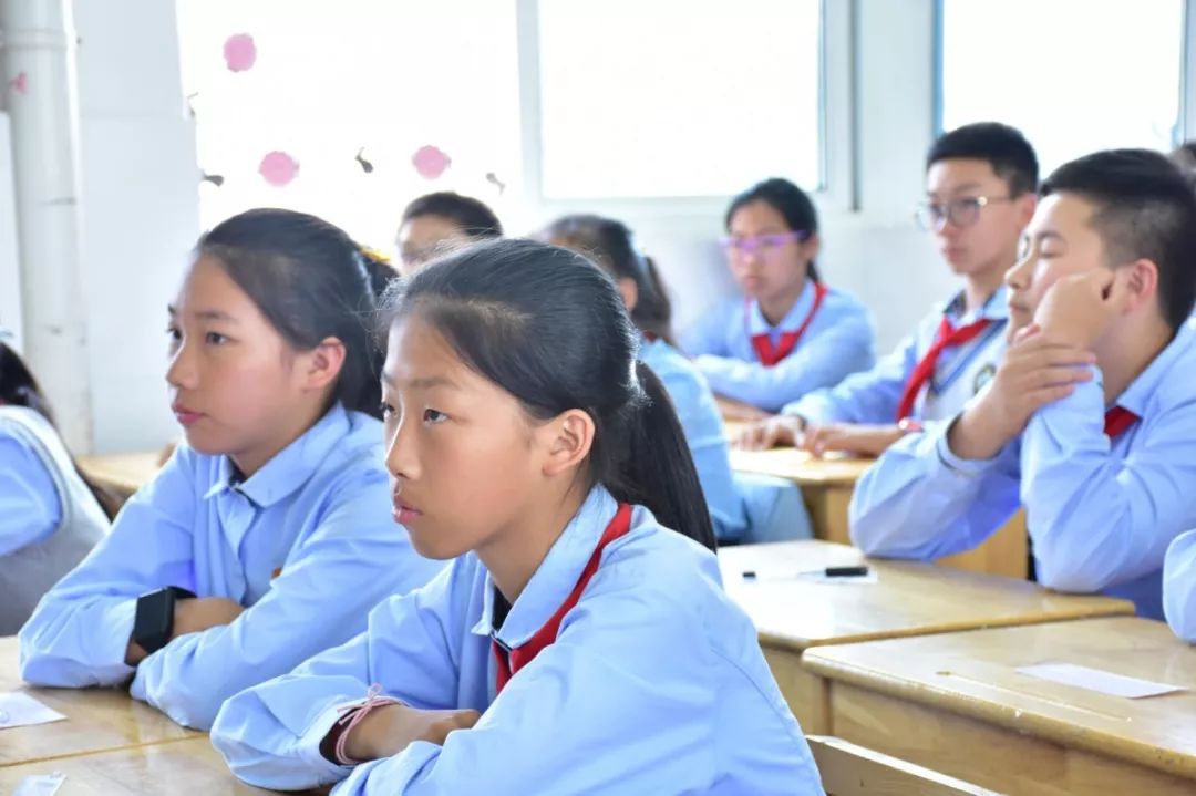 南通教育父亲节南通市文亮小学举办父亲节毕业活动