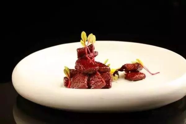 高端会所精致典雅有韵味菜品