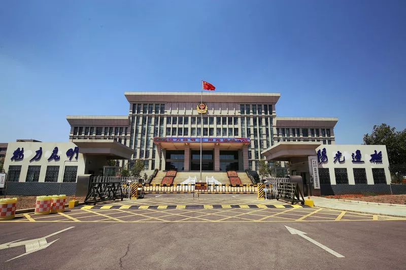 招聘昆明出入境边防检查站2019年招聘公告