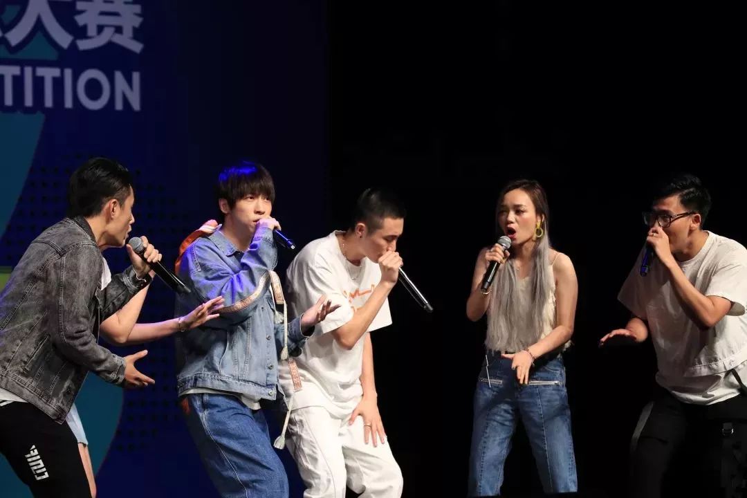 上海商贸公司：在商业浪潮中稳步前行