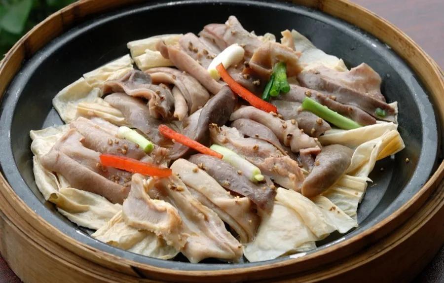 夏日消暑美食猪肚