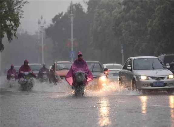 預警!武岡將遇強降雨,局地大雨或大暴雨