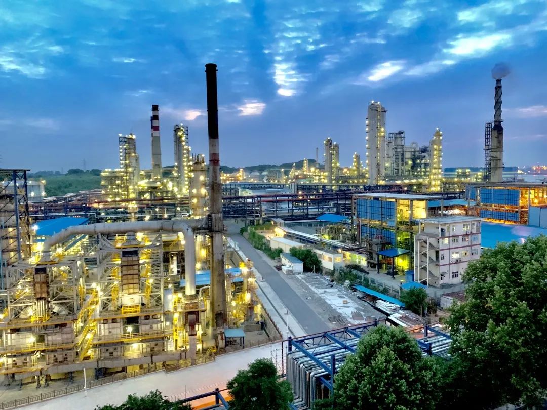 【企业风采】星星点灯,照亮石化不夜城_金陵