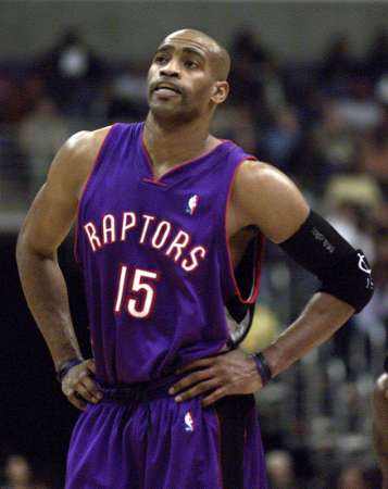 多伦多猛龙队夺冠,崛起实属不易_文斯·卡特