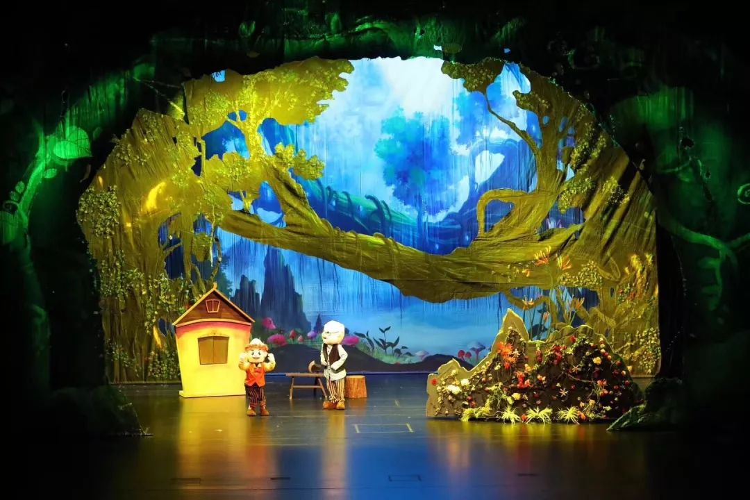 儿童剧篇带娃看儿童剧的正确打开方式打开艺术之门让这个暑假过得更