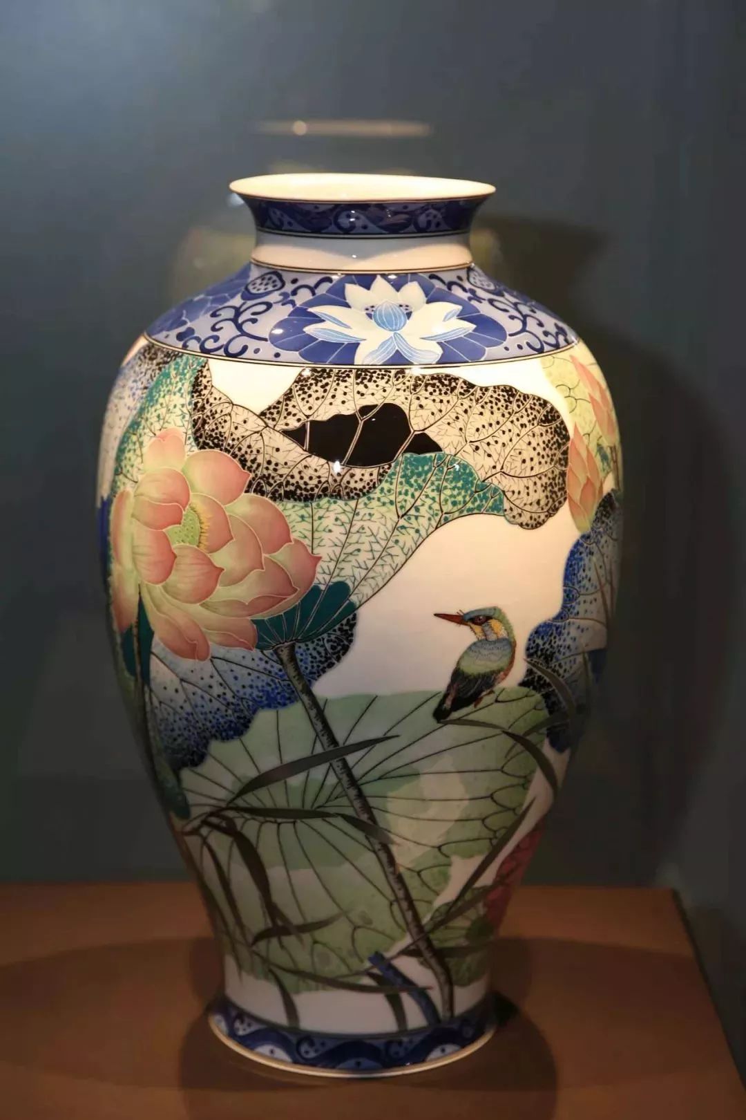 醴陵红色官窑全国巡展在京开幕_陶瓷