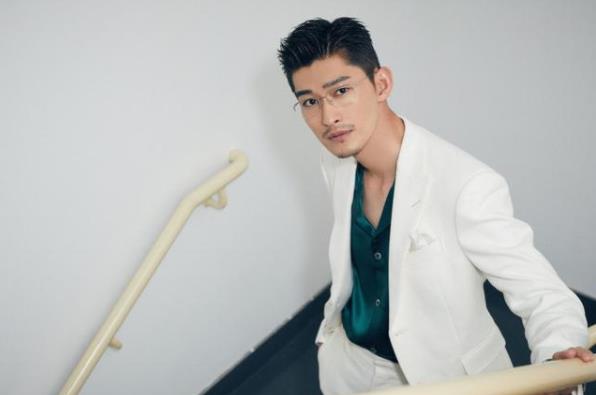 有一种"颜值"叫做张翰留胡子,看到近照,帅出新高度