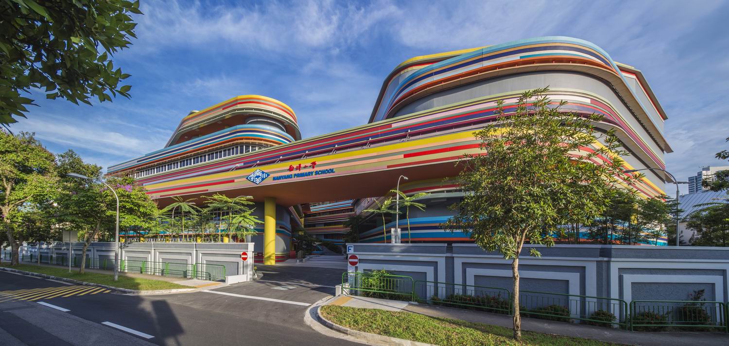 由avid设计陈崇生主导新加坡南洋小学,是新加坡的最好的小学之一,也是