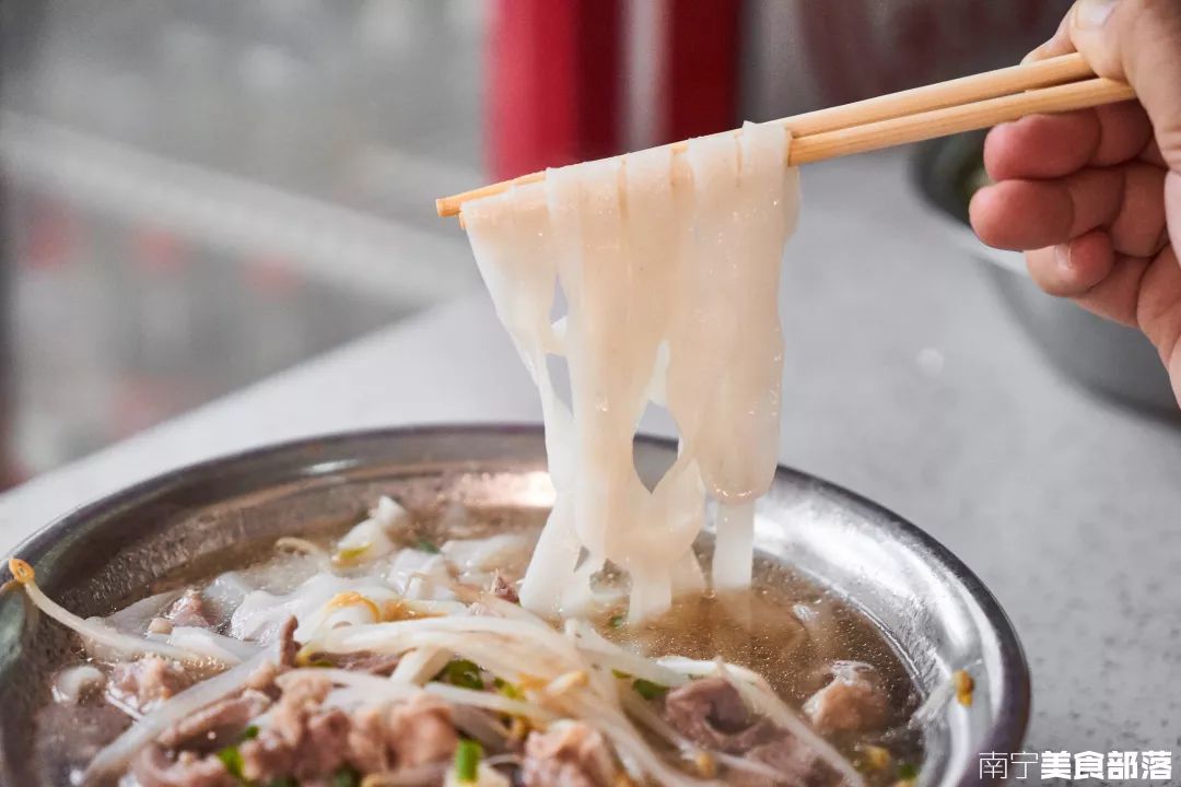 30年老字号宜州地主婆凉拌粉来南宁了炎夏胃乏终于有救