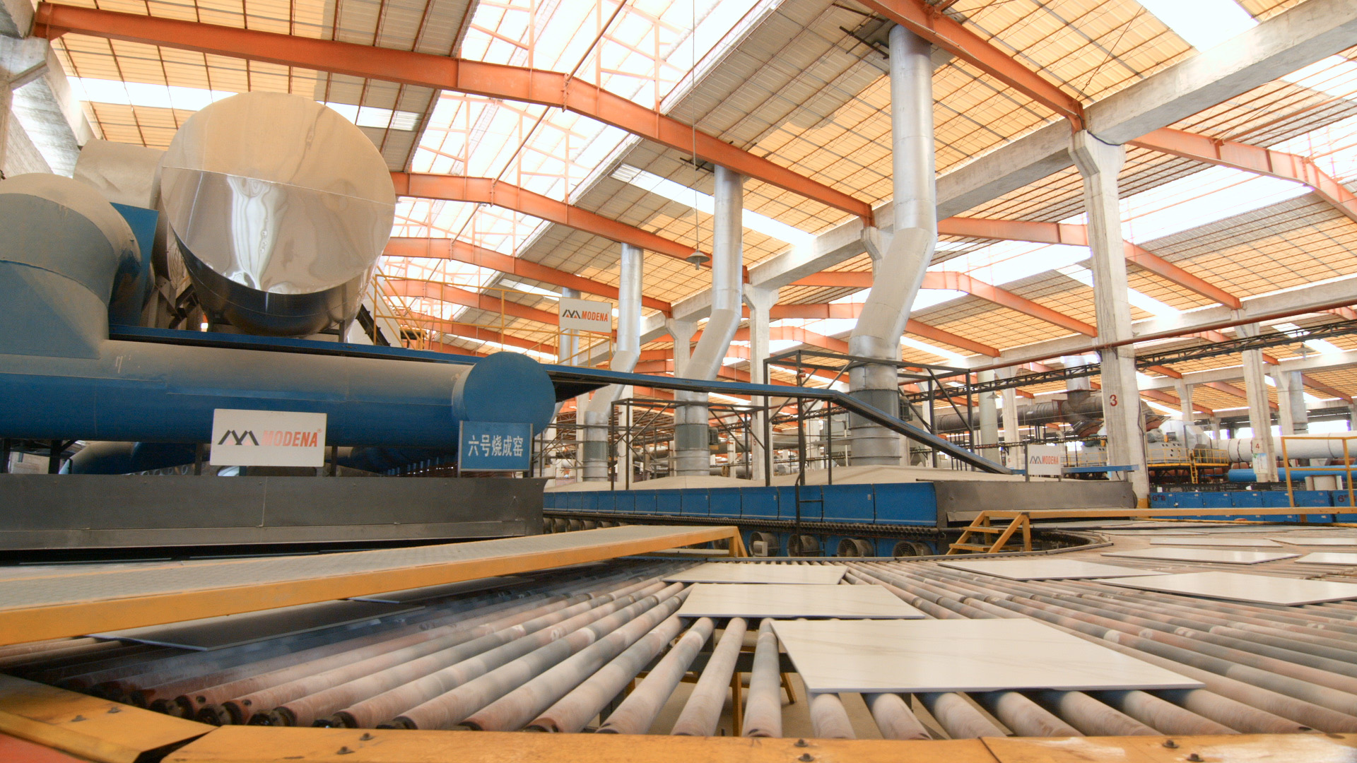 【揭秘】一片优质瓷砖的生产之旅!_陶瓷