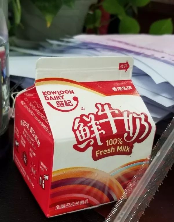 香港牛奶惊爆含问题添加剂可导致肠炎并暂无药可医治