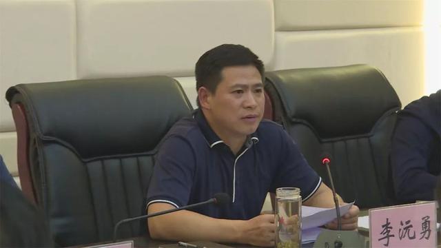 县委副书记,县长李沅勇,县委副书记马永孝,县委常委