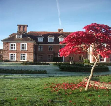 这几所才是英国最安全的大学?