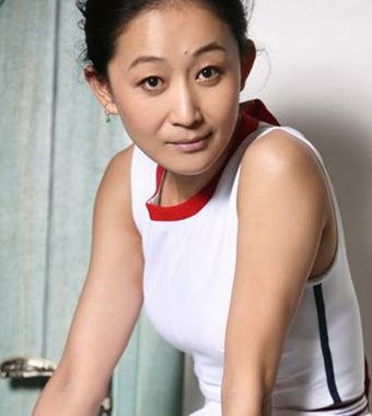 被誉为女版陈道明,坚持20年不吃主食,如今55岁私生活成谜_陈瑾