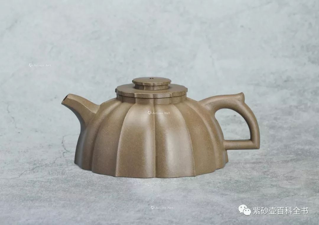 估价:rmb 15,000-20,0000479 沈榆珽 云肩如意估价:rmb 10,000-15