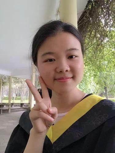 江南,2015级地下水科学与工程专业学生,曾就读于四川省自贡市蜀光中学
