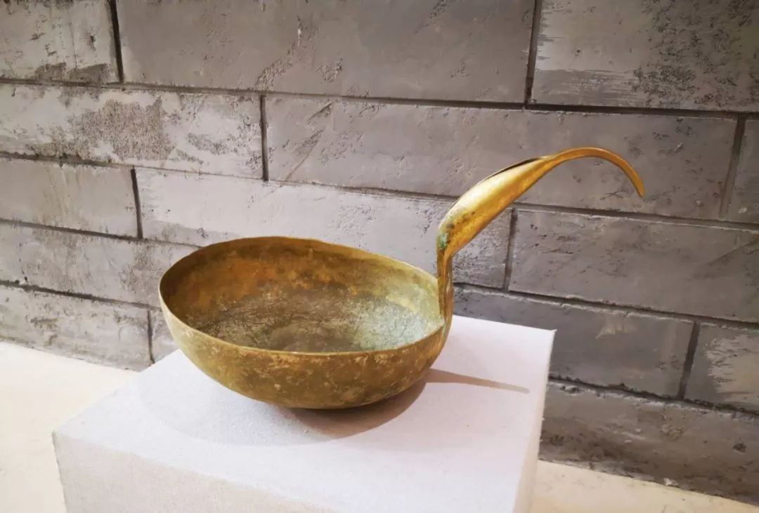 南梁革命纪念馆一级文物铜马勺