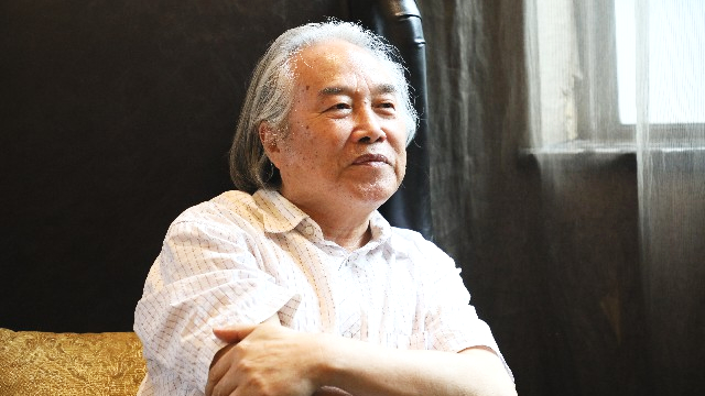 著名画家赵凤岐长江采风情