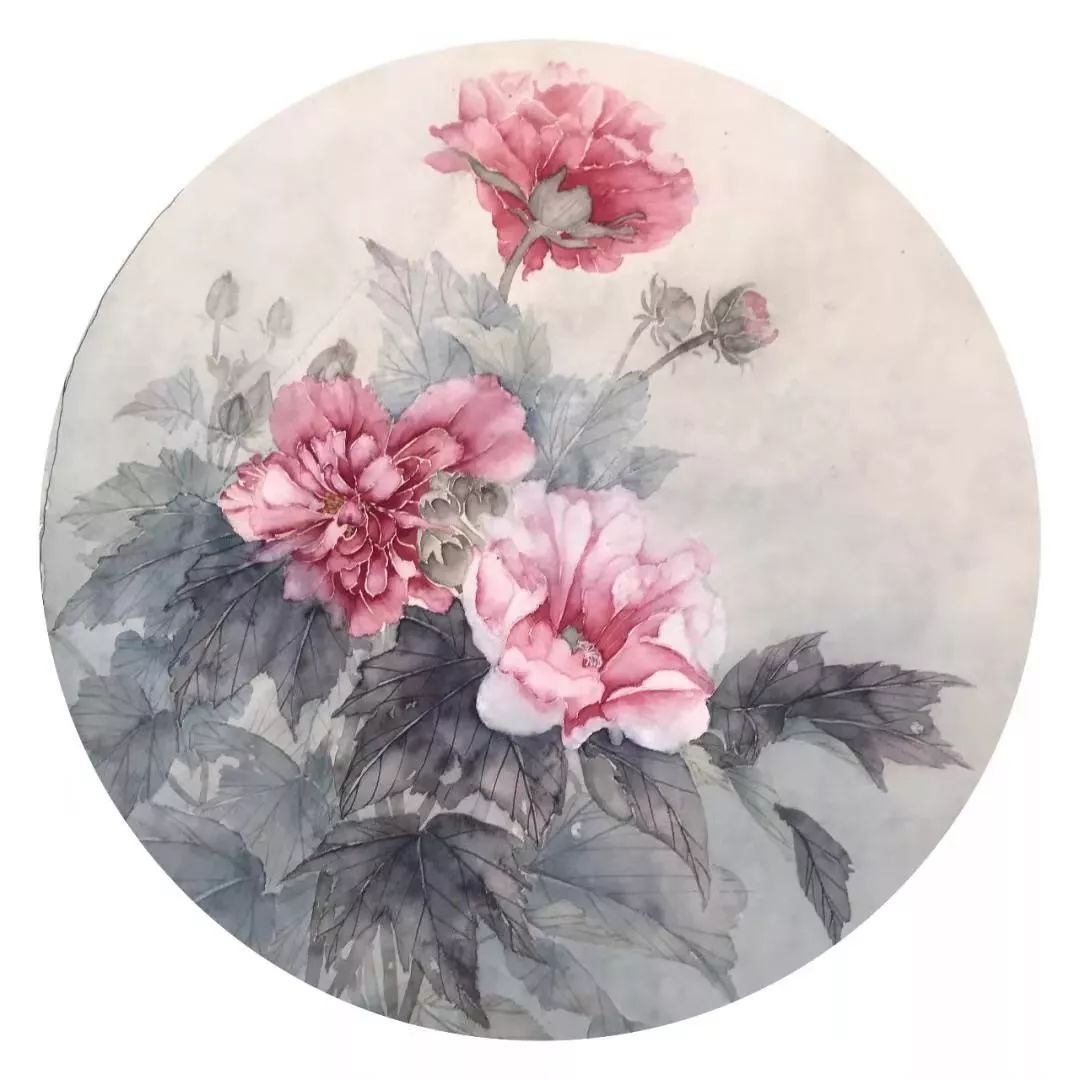 刘墨张雪莲在工笔和没骨之间探索着她的感悟,如今画坛上画工笔与没骨