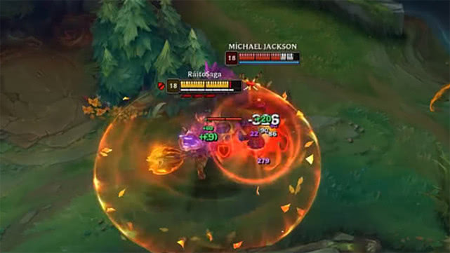 但是最终的铁男还是依靠着大招将章鱼妈斩于胯下,之间章鱼妈无力的