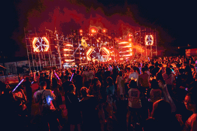 嗨翻全场洛阳这场热血沸腾的电音节精彩回顾