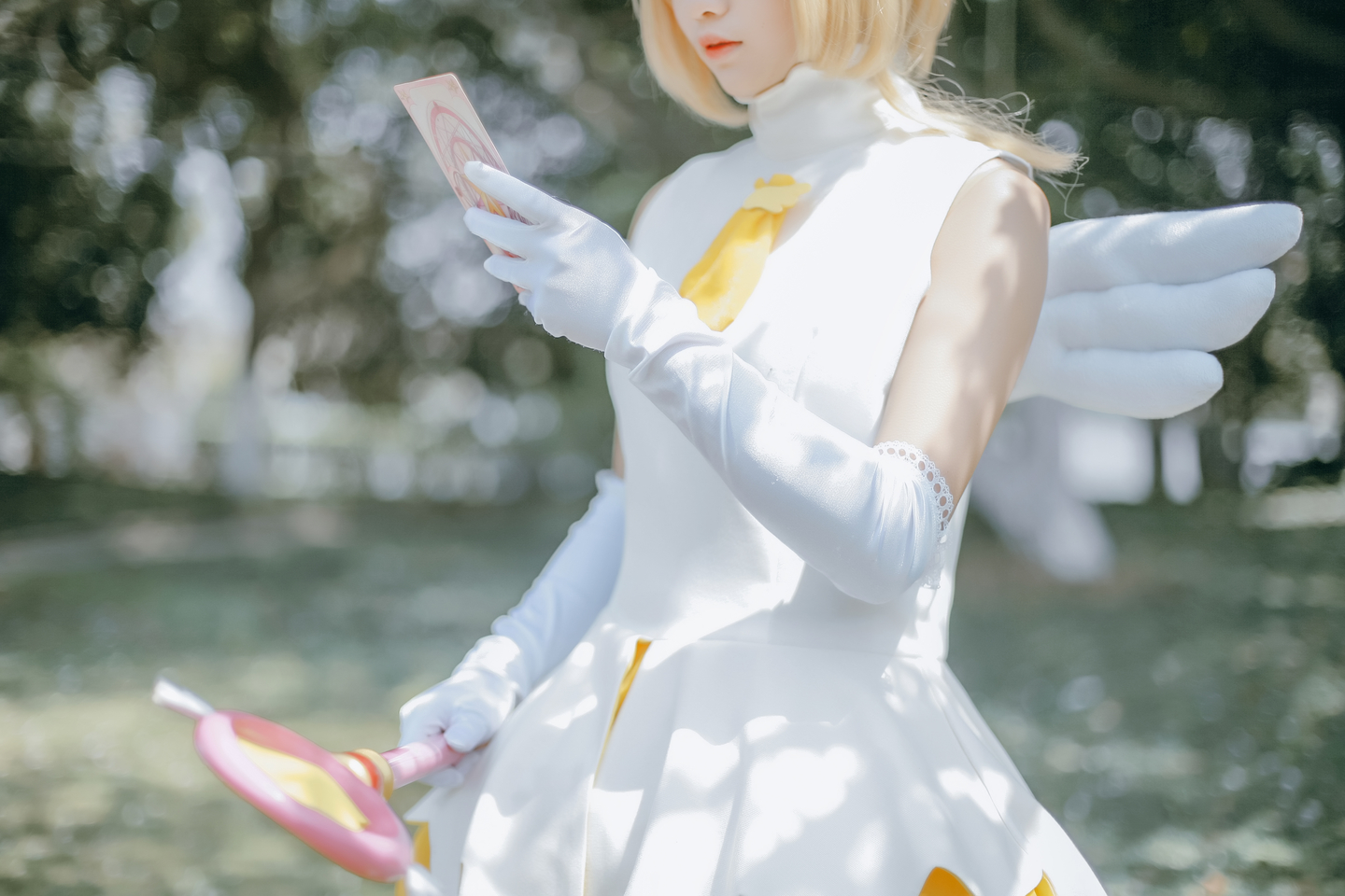 cos:木之本樱拿到一只幸运牌哦