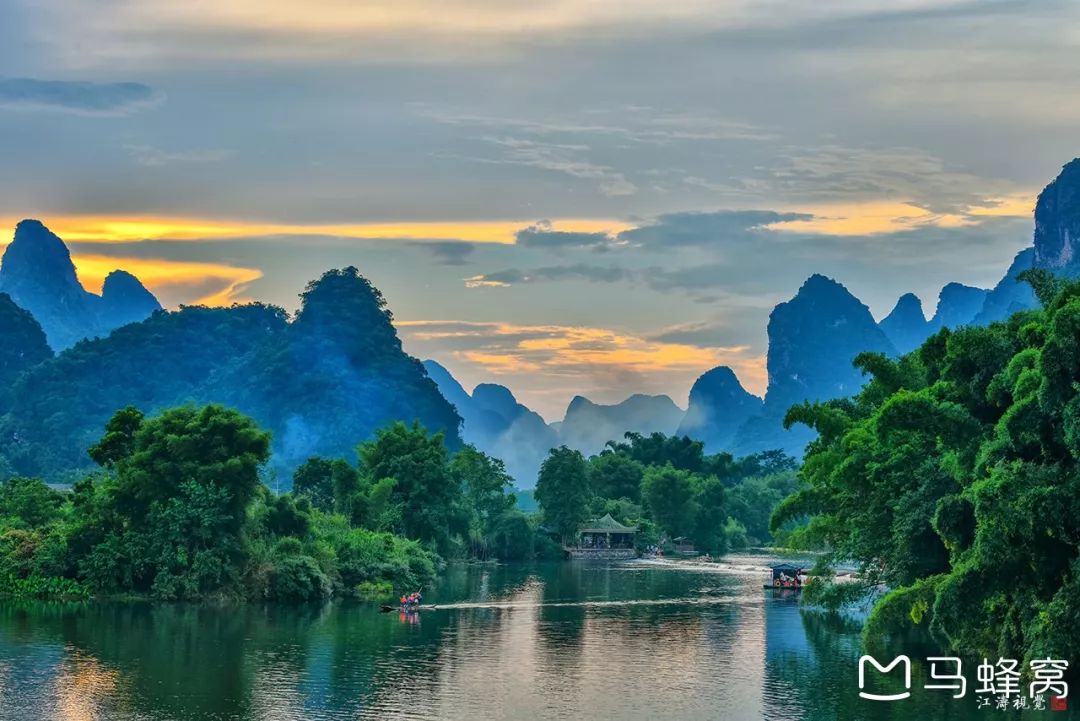 8月份国内旅游推荐(8月最佳旅游地国内地点)