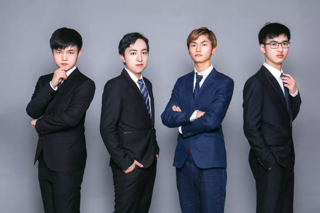 华东师大宝藏宿舍四个男生集体优秀