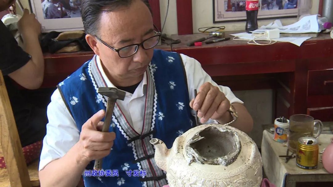 寸发标弘扬民族文化彰显工匠精神