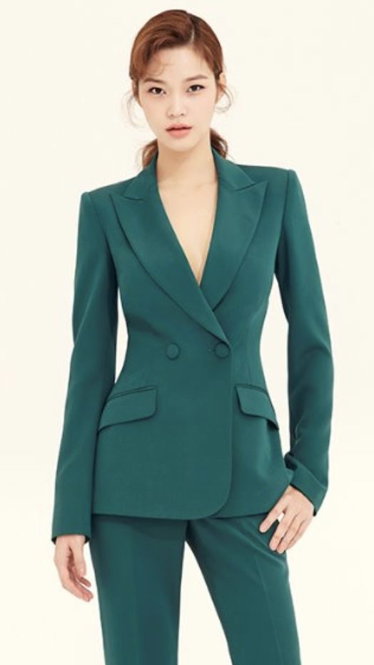 毕业季入职怎么穿可甜可御的朴敏英来教你