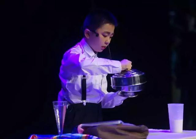 陕西省第一届少儿魔术展演成功举办