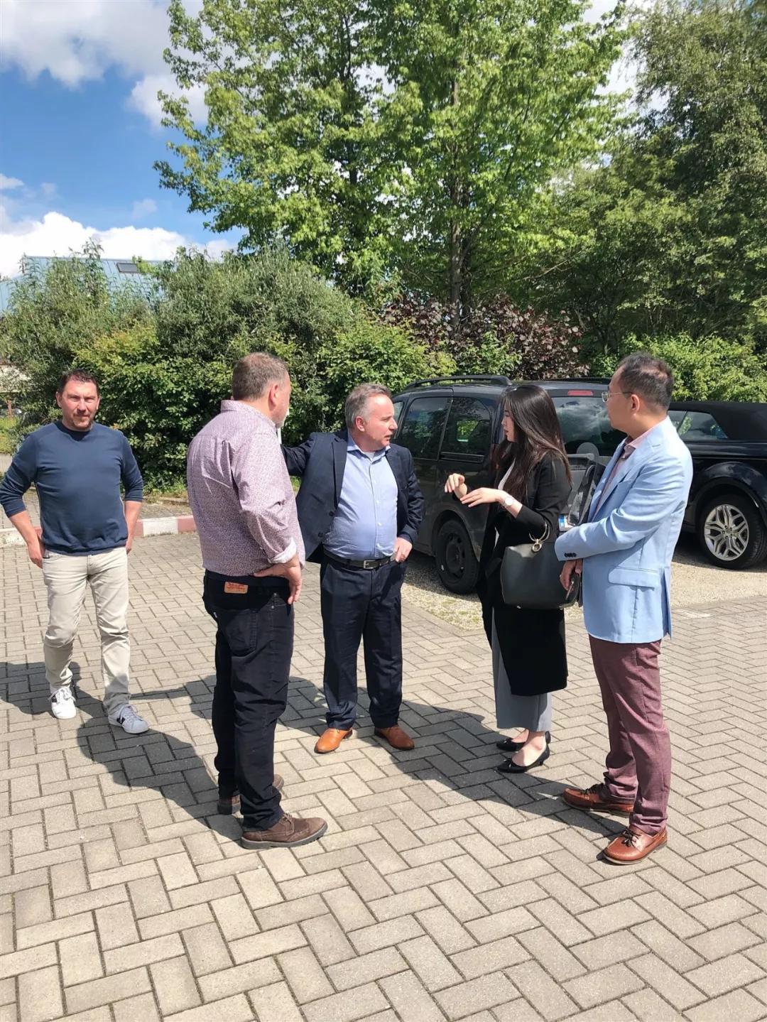 九鼎资本集团总裁九鼎鸿艺集团董事长殷朝平赴比利时考察交流