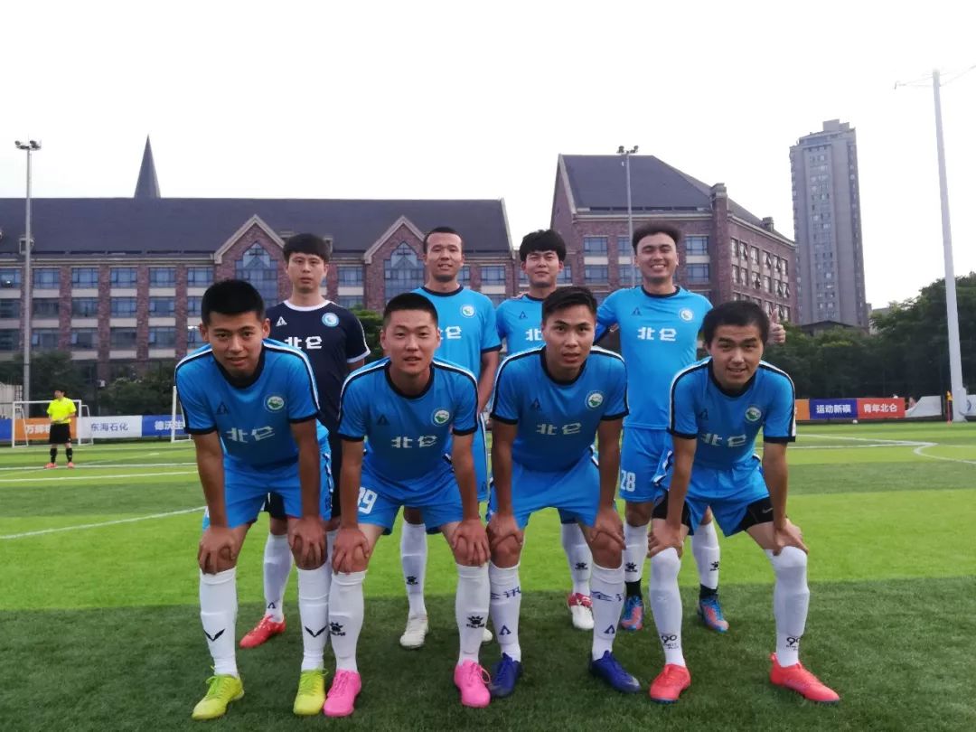 上海奉贤老克勒足球队快乐北仑行暨2019新北仑系列赛二在仑超联赛间歇